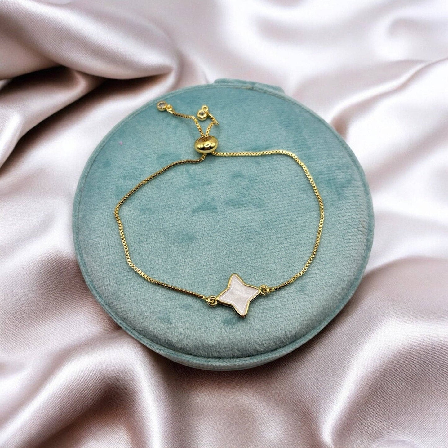 VELIA - Gold-Plated Bracelet With Star
