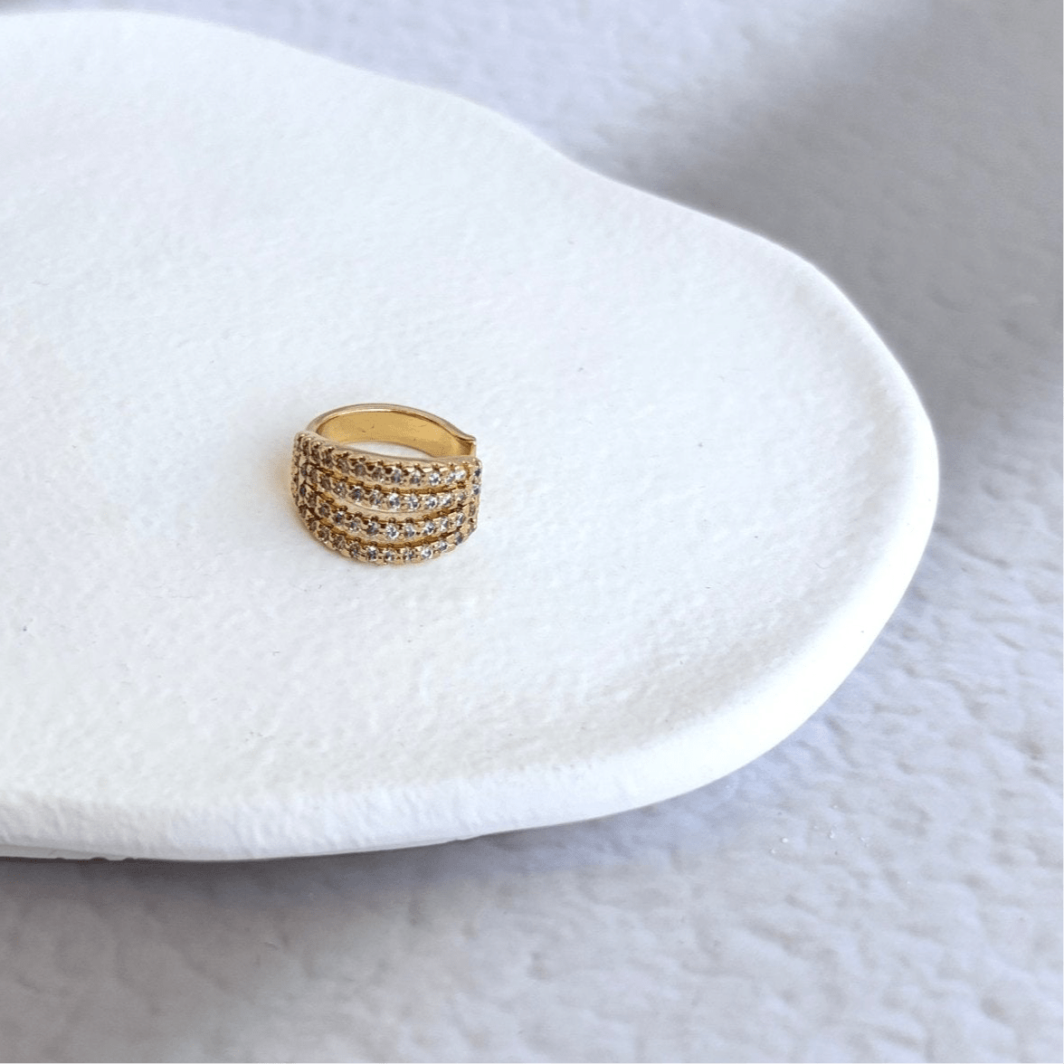 Bold Spark Ear Cuff - Ear cuff with zircons