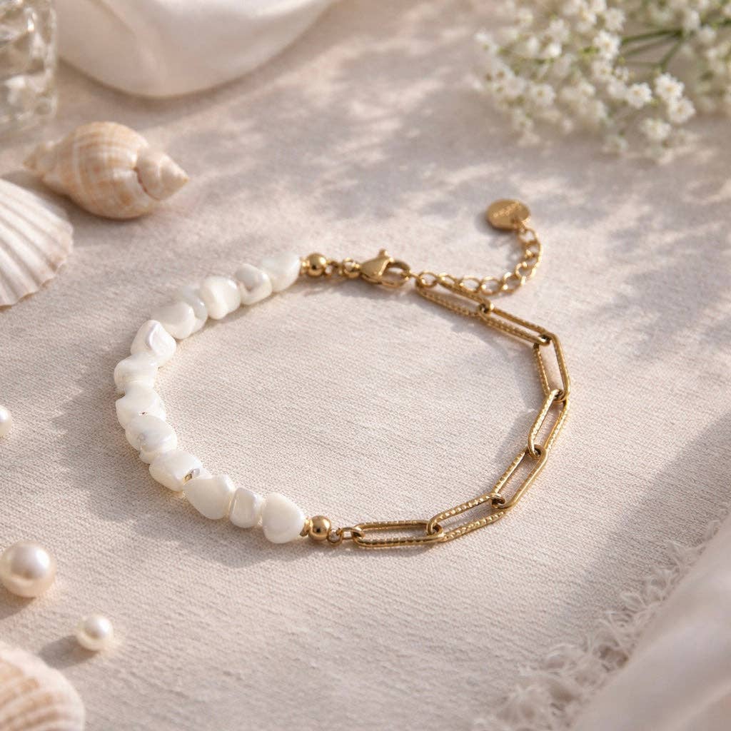 SALINA - Bracelet with shell chips: White