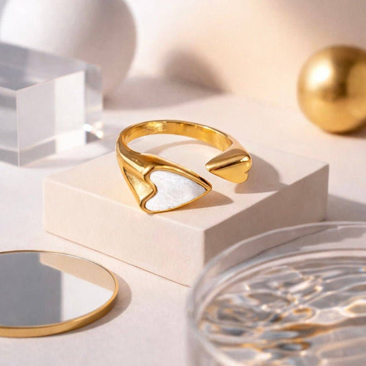 Pearl Heart - Mother-of-pearl heart ring