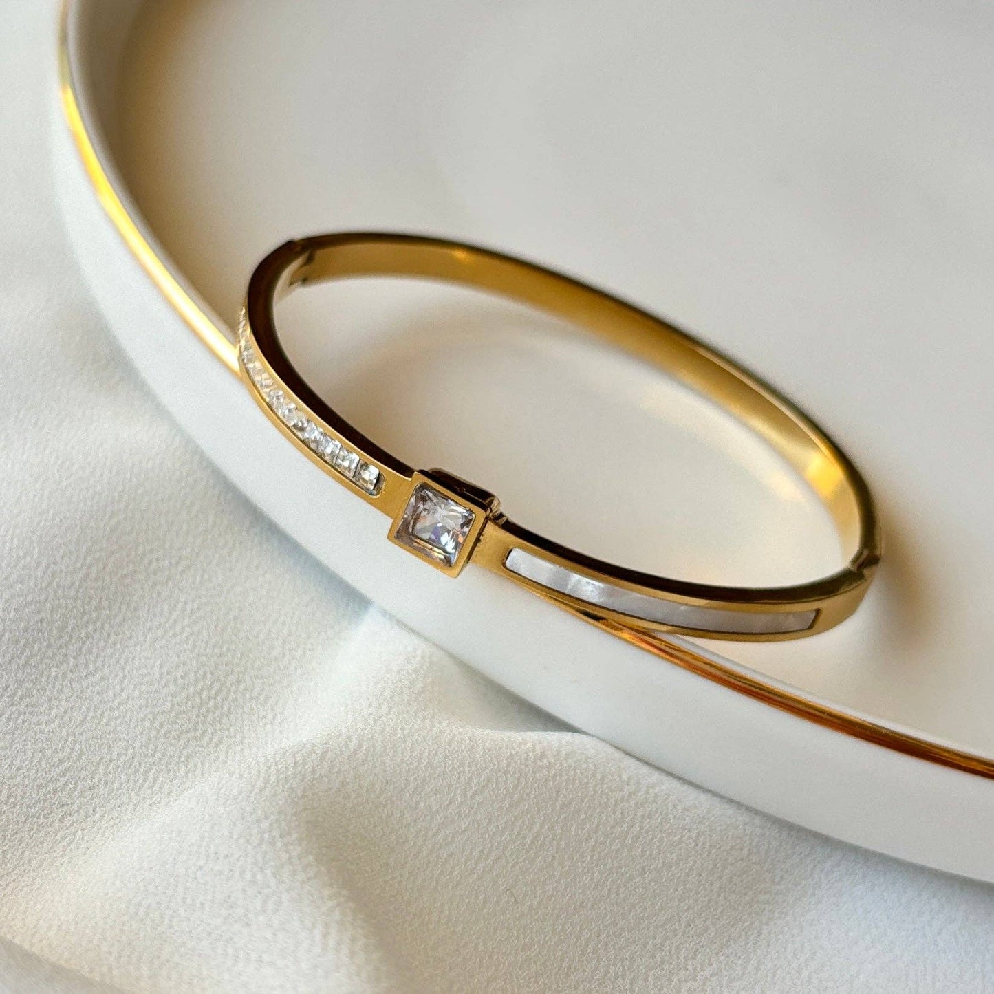 SQUARE - Rigid Bracelet Gold Steel and Zircon